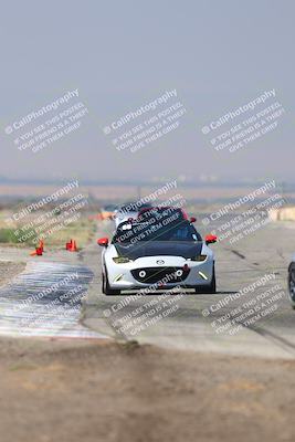 media/Sep-20-2025-Extreme Speed (Sat) [[1fcc23683c]]/Orange (Mid Intermediate)/Session 2 (Sunrise)/